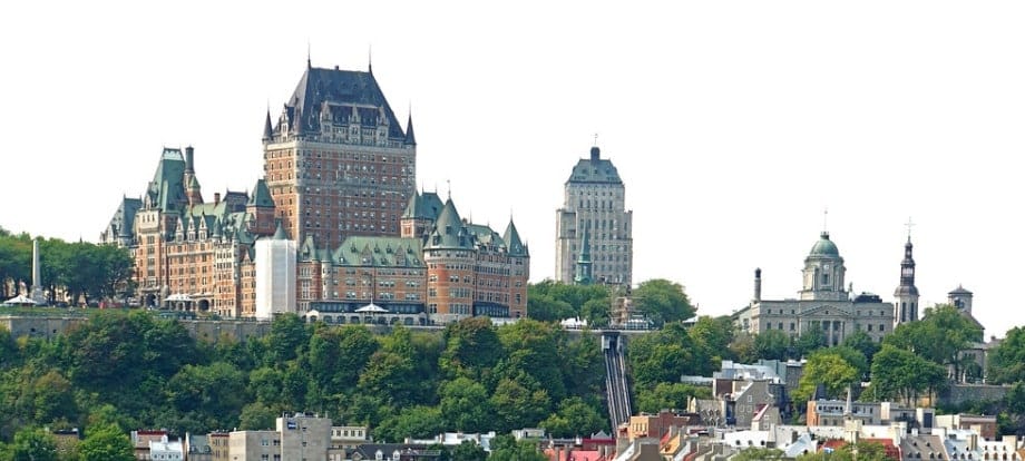 Best Tourist Place In Canada