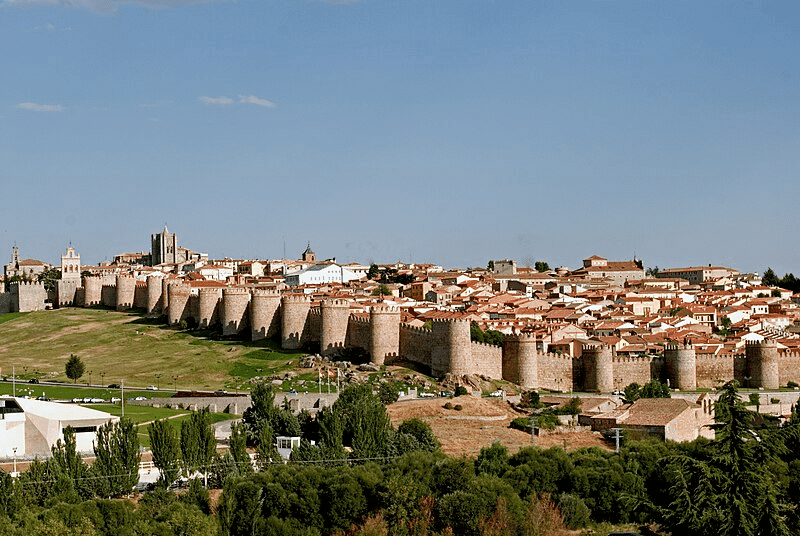 30 Best Places to Travel In Spain 29 Avila