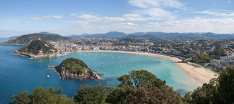 30 Best Places to Travel In Spain 8 San Sebastián