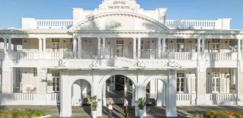 10 Best Places To Stay In Victoria 10 Victoria Regent Waterfront Hotel & Suites