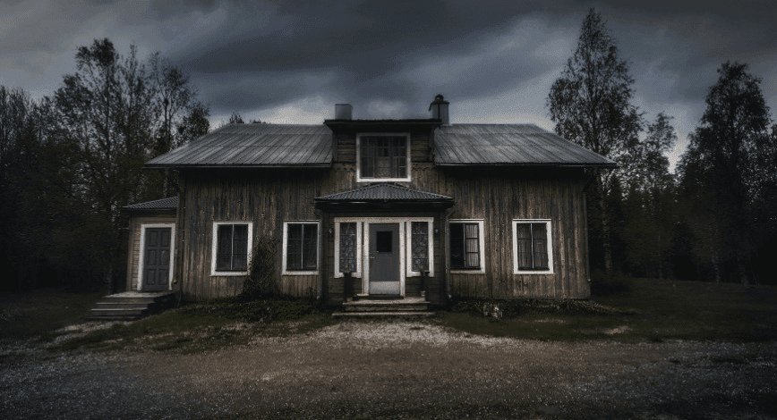 30 World Best Haunted Place: Ghost Area 15 The Old Vicarage in Borgvattnet, Sweden