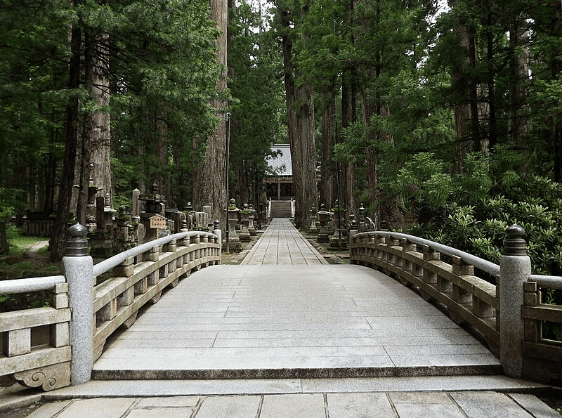 30 Best Haunted Places in Japan 10 Koyasan Cemetery