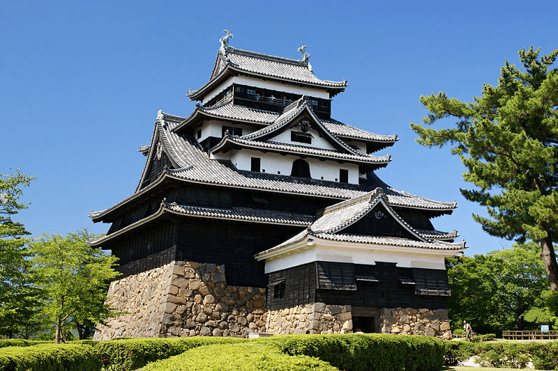 30 Best Haunted Places in Japan 7 Matsue Castle
Matsue Castle, which