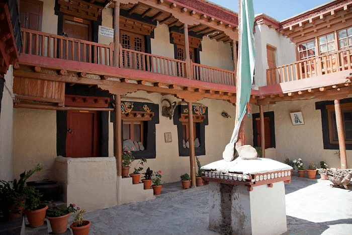 Stok Palace