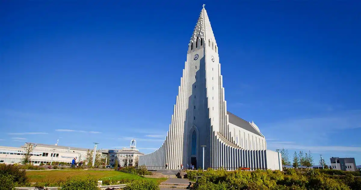 30 Best Tourist Place In Iceland