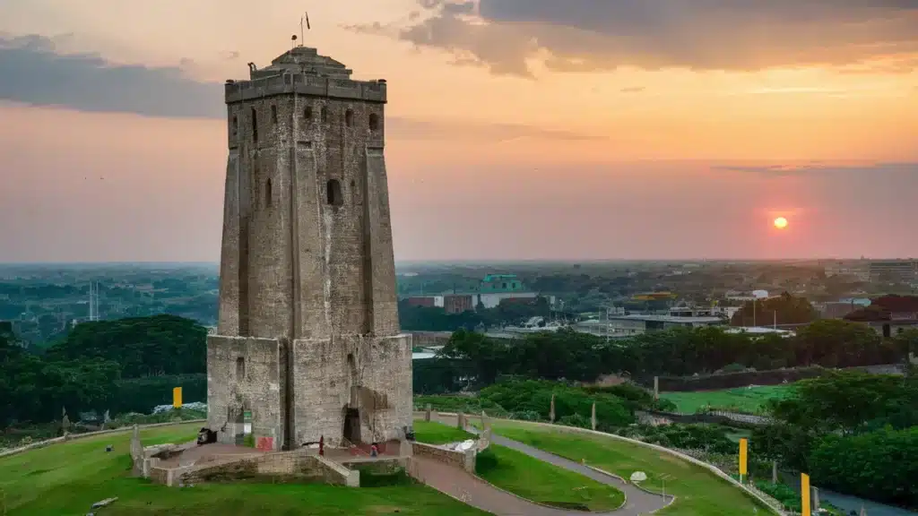 15 Best Tourist Places In Nigeria 12 Bower's Tower