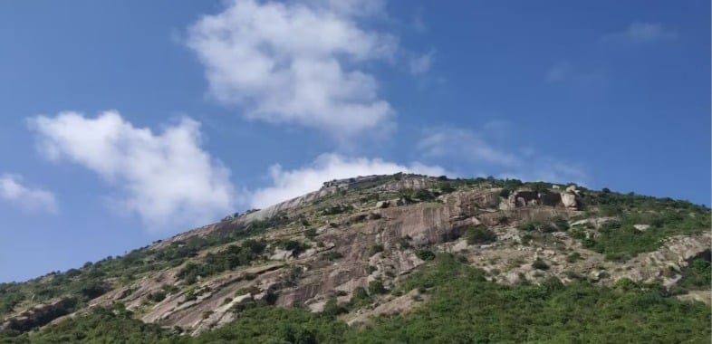 10 Best One-Day Trips from Bangalore 9 9. Skandagiri