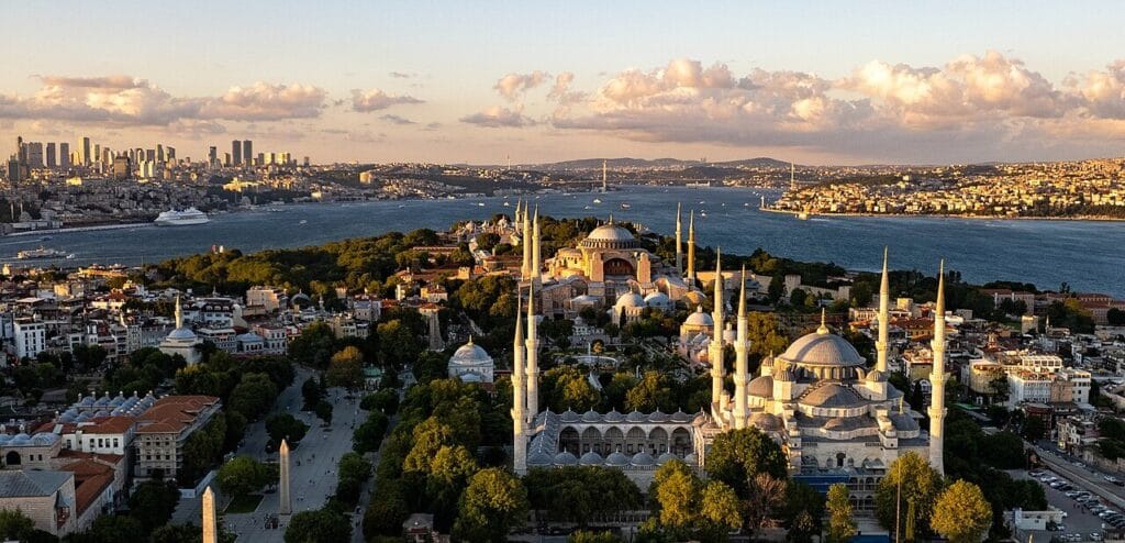 20 Best Places To Explore In The World 9 Istanbul