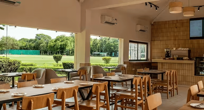 15 Best Breakfast In Delhi:Start Your Day Right 5 Peepal Cafe & Diner