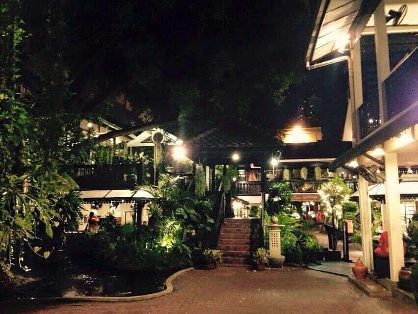 19 Best Place To Buy Souvenirs In Bangkok 9 Silom Village Best Place To Buy Souvenirs In Bangkok