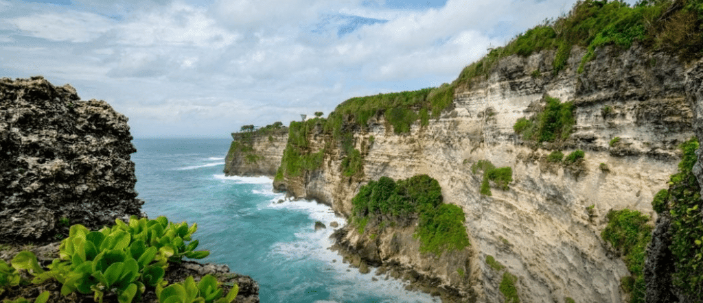 20 Best Place To Stay In Bali: Top Accommodations In Bali 5 Uluwatu Best Place To Stay In Bali