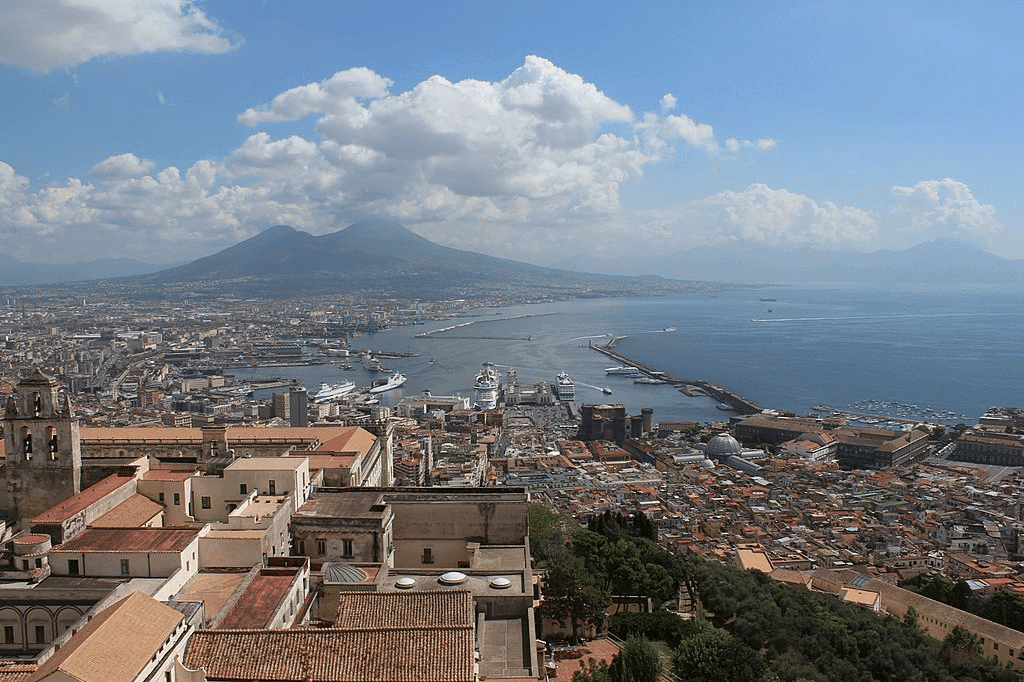 20 Best Tourist Cities in Italy 4 Naples Best Tourist Cities in Italy