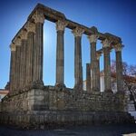 Best Time to Travel to Portugal: Seasons, Weather & Tips