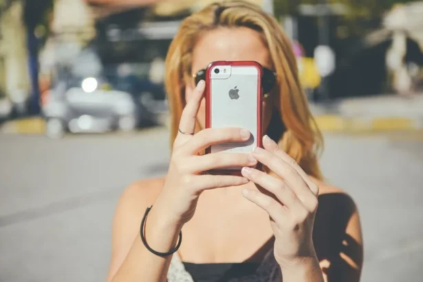 10 Best Travel Apps For Planning Trips – Top Apps for Flights, Hotels & Itineraries