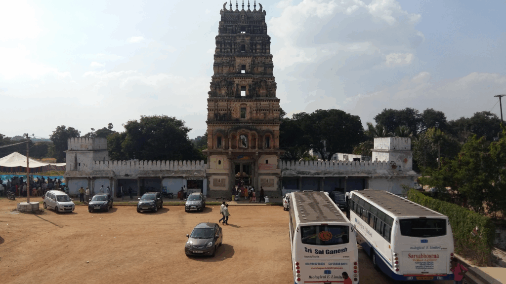 Shri Om Sai Tour & Travels