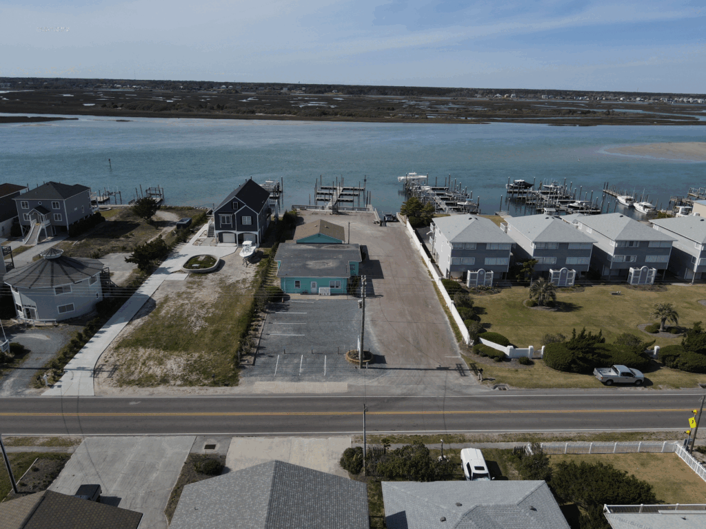 10 Best Beaches in North Carolina: Top Coastal Destinations 9 Topsail Beach