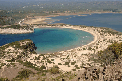 10 Best Beaches in Greece – Top 10 Stunning Coastal Escapes