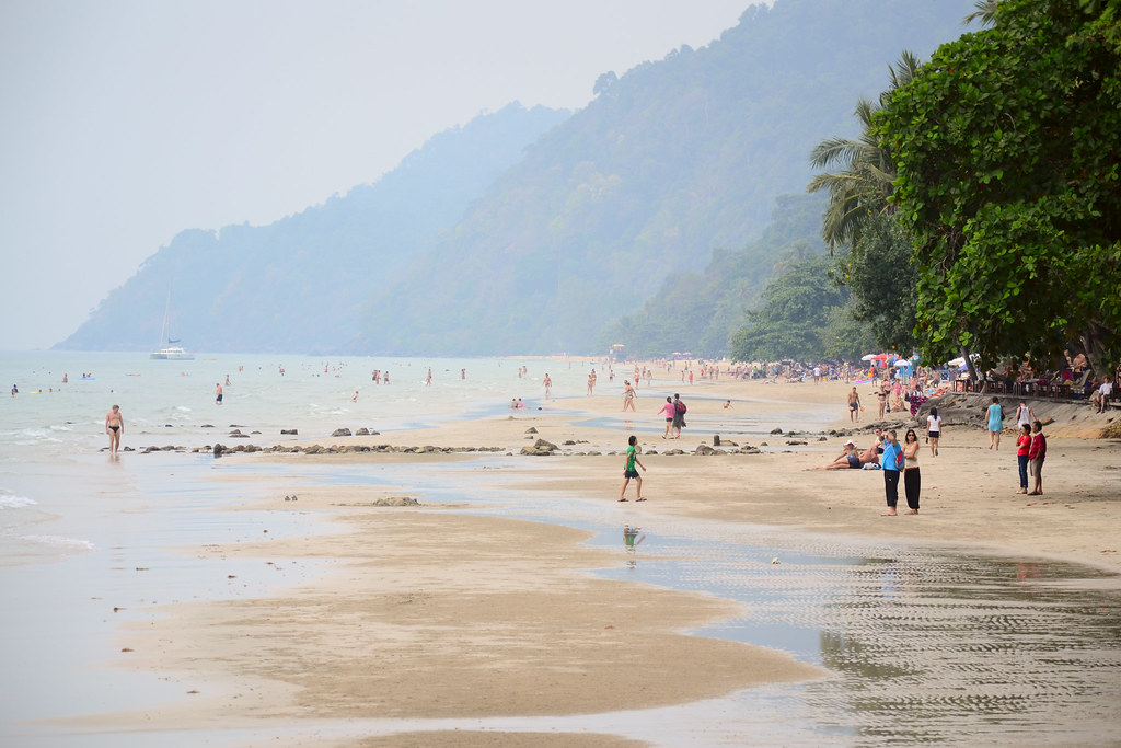  Koh Chang – White Sand Beach