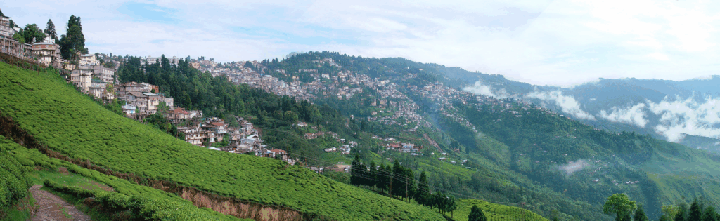 10 Best Winter Honeymoon Destinations In India 2025 11 Darjeeling, West Bengal