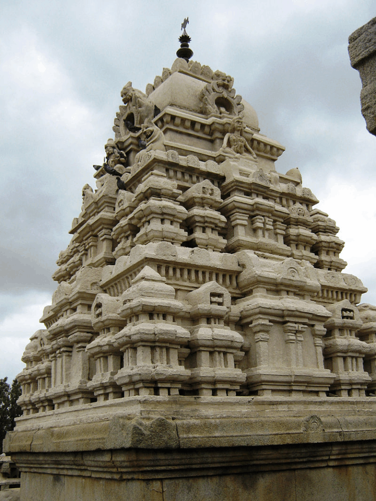10 Best Lesser-Known Pilgrim Destinations in India for Peace 3 Lepakshi Temple, Andhra Pradesh
