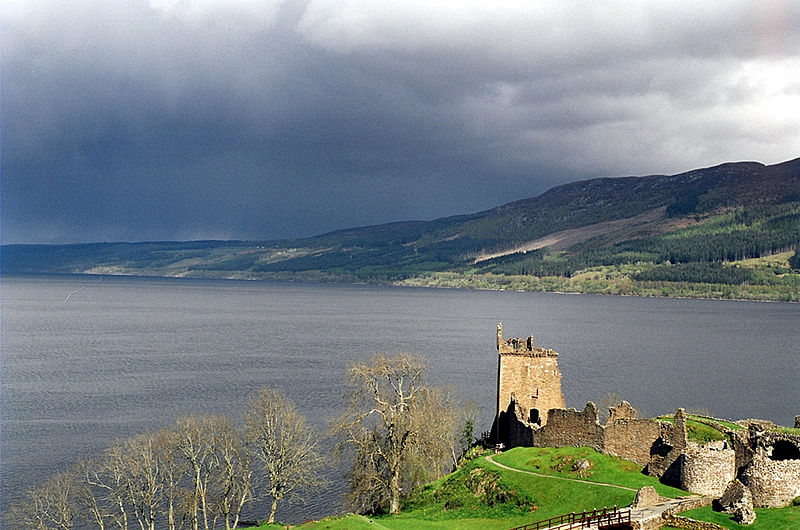 10 Best Places to Visit in Scotland: Top Destinations & Sights 5 Loch Ness