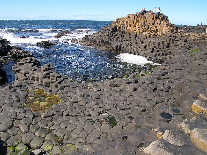  Giant’s Causeway