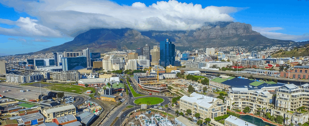 20 Best Places to Travel In November for Warm Weather 2025 7 Cape Town, South Africa