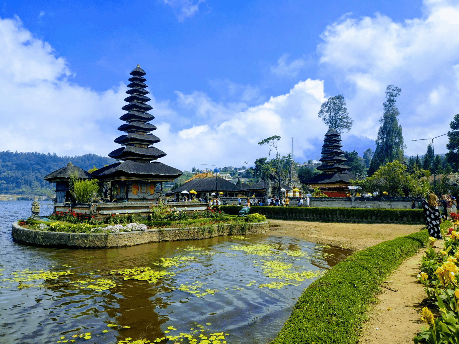 20 Best Places to Travel In November for Warm Weather 2025