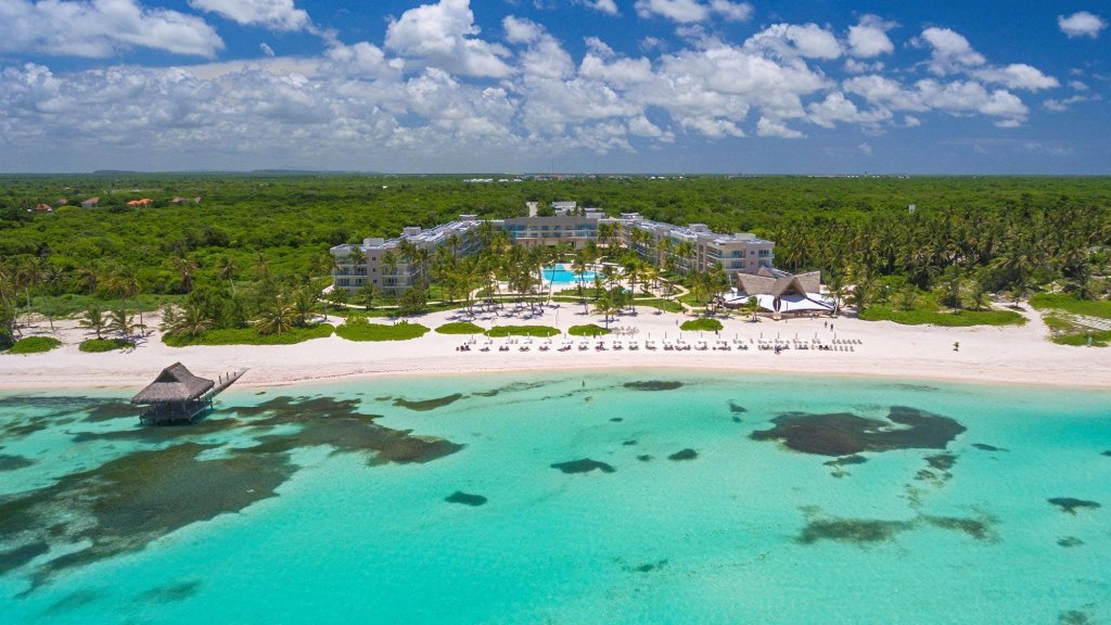 20 Best Places to Travel In November for Warm Weather 2025 21 Dominican Republic