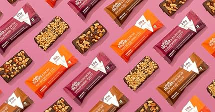 10 Best Travel Snacks for the Road: Healthy & Easy Options 3 Granola Bars