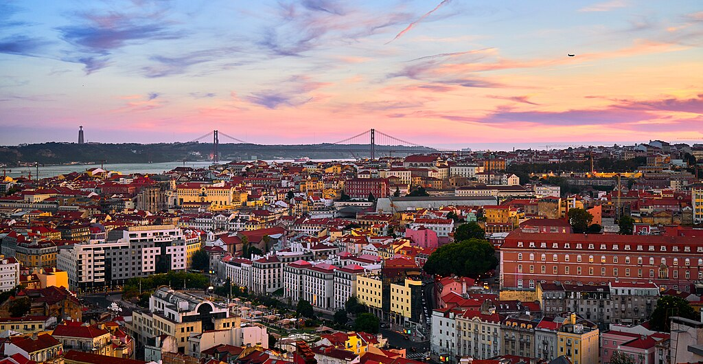 10 Best European Cities for Women Traveling Alone Safely 3 Lisbon, Portugal