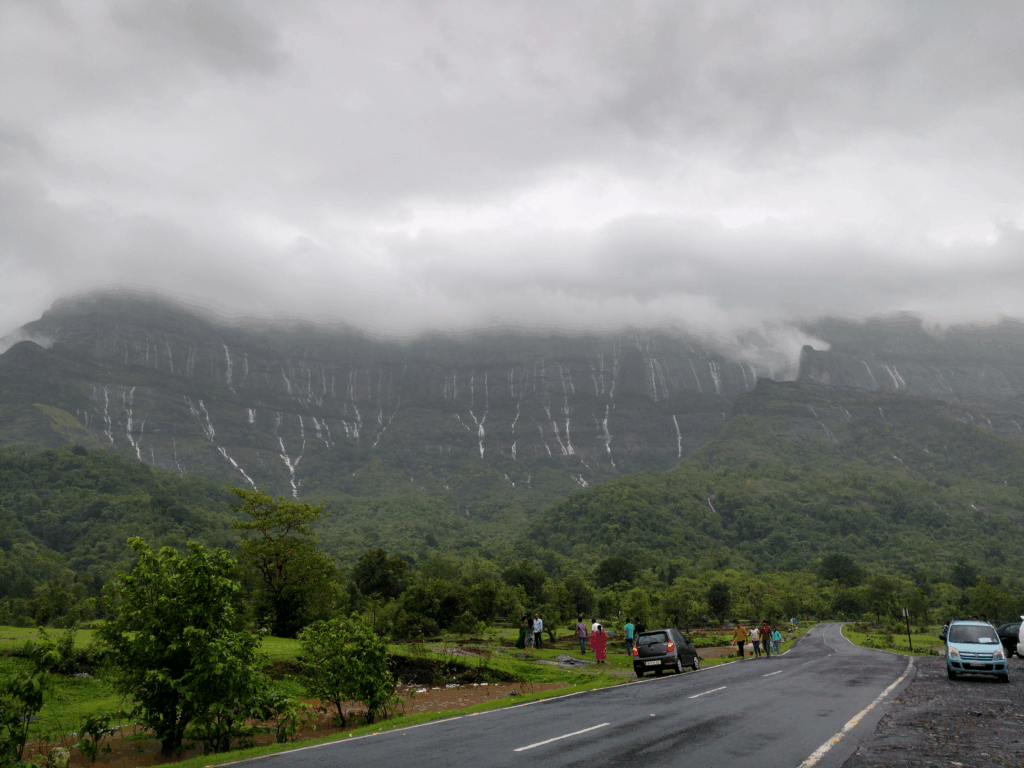 10 Best Monsoon Getaway Trips from Mumbai for Weekend Escape 9 Malshej Ghat