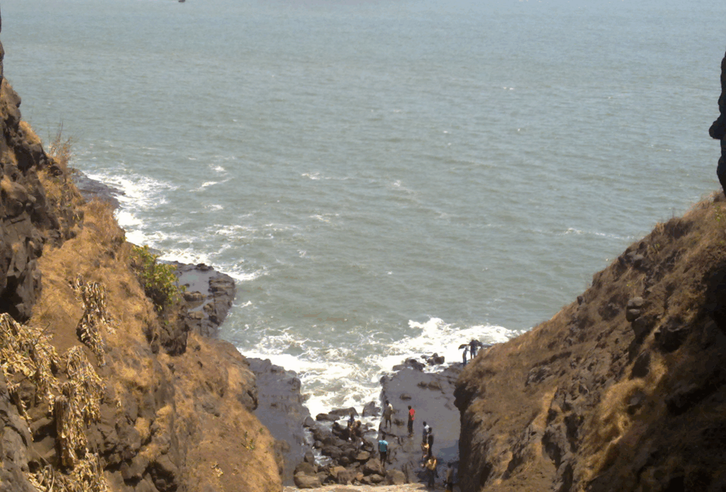 10 Best Monsoon Getaway Trips from Mumbai for Weekend Escape 11 Harihareshwar