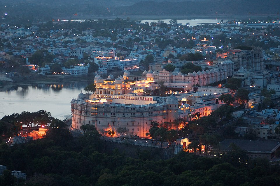 10 Best Romantic Honeymoon Trips in India Under ₹1 Lakh 2 Udaipur, Rajasthan