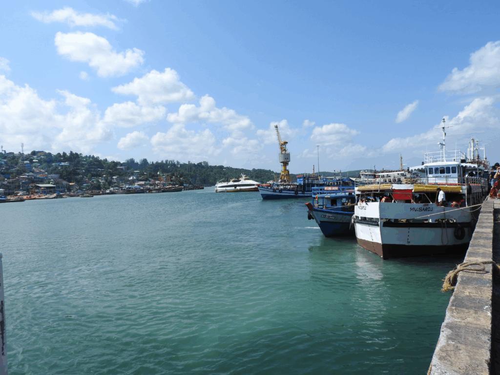 10 Best Romantic Honeymoon Trips in India Under ₹1 Lakh 3 Port Blair, Andaman