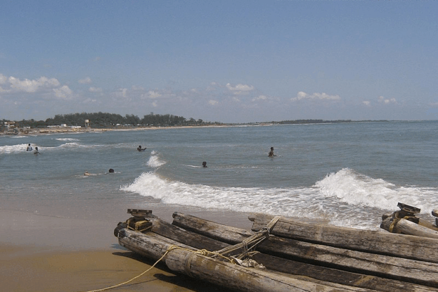 10 Best Scuba Diving Destinations Near India for Adventure