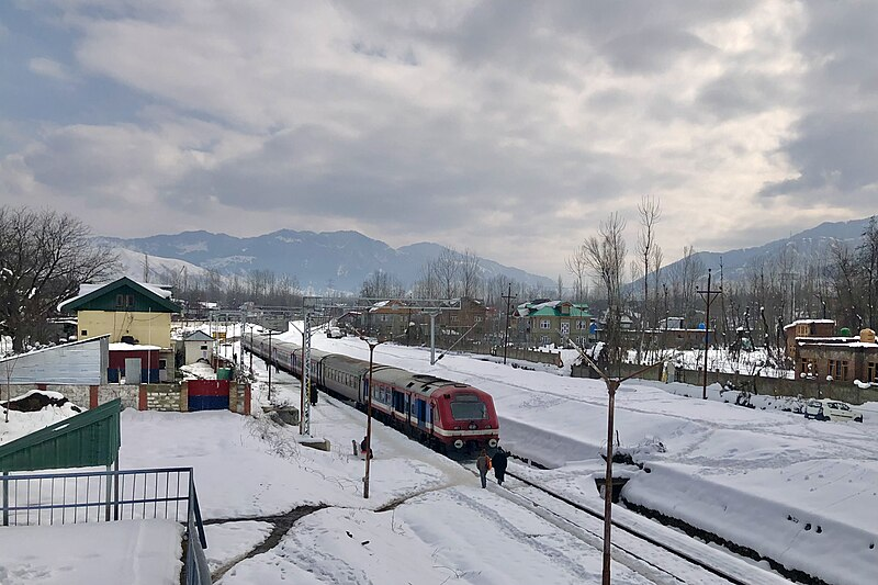 Top Best Scenic Train Journeys In India to Explore 6 Jammu to Baramulla (Kashmir)
