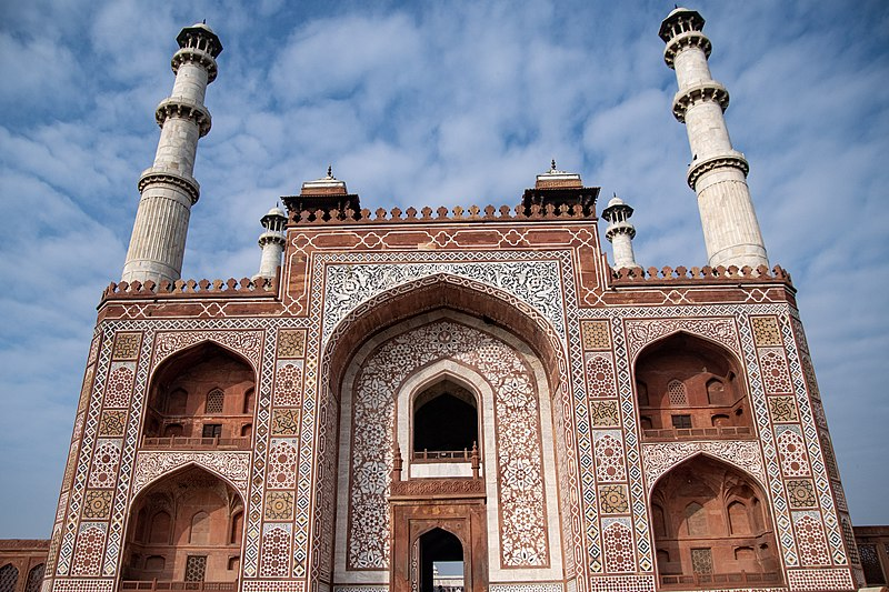 20 Best Heritage Sites In Uttar Pradesh: Explore History & Culture 5 Akbar’s Tomb, Sikandra