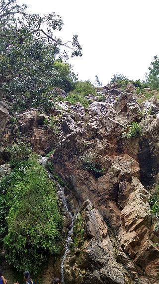 Muthyala Maduvu (Pearl Valley)