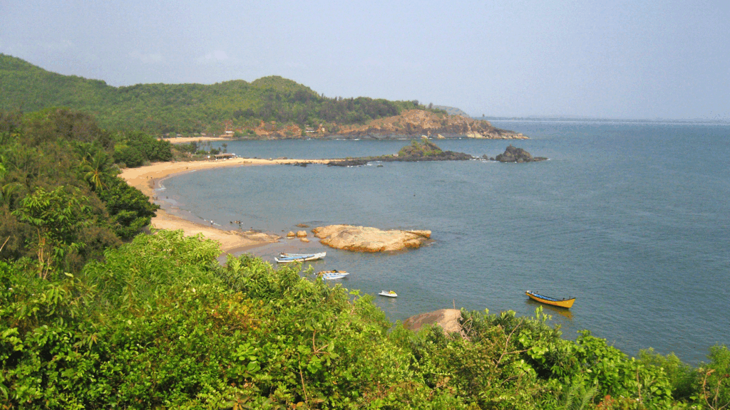 20 Best Beaches in Karnataka for Scenic Getaways 19 Gokarna Beach, Gokarna