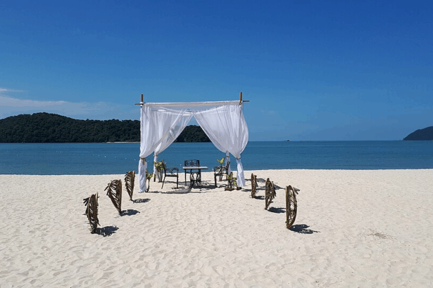 10 Best Maldives Alternatives for Affordable Beach Getaways