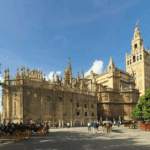 10 Best Hostelworld Alternatives for Backpackers in 2025