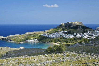 10 Best Santorini Alternatives for Romantic Greek Getaways