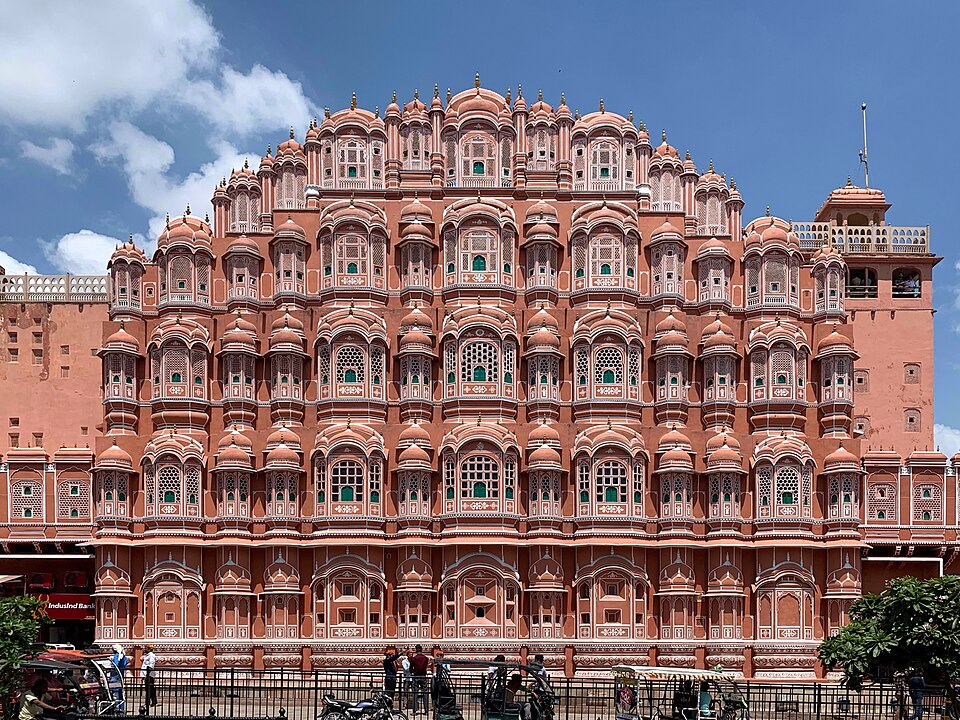 10 Best Travel Destinations in India for Culture, Food & Beauty 2 Jaipur (Rajasthan)