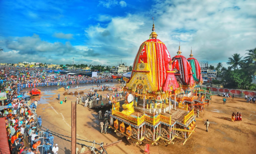 10 Best Travel Websites for Flights, Hotels & Packages 10 Yatra