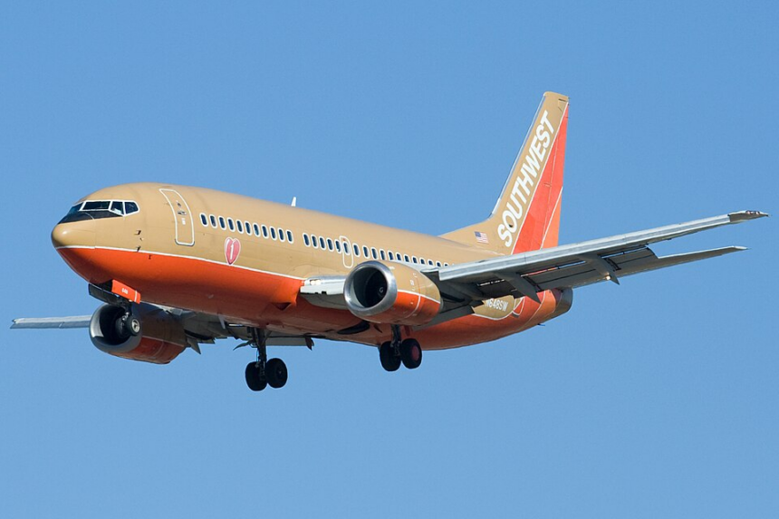 12 Secrets Airlines Hide About Cheap Flight Deals Revealed