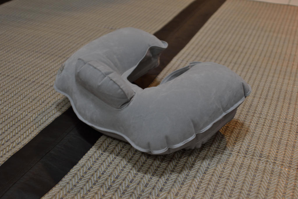Neck pillow