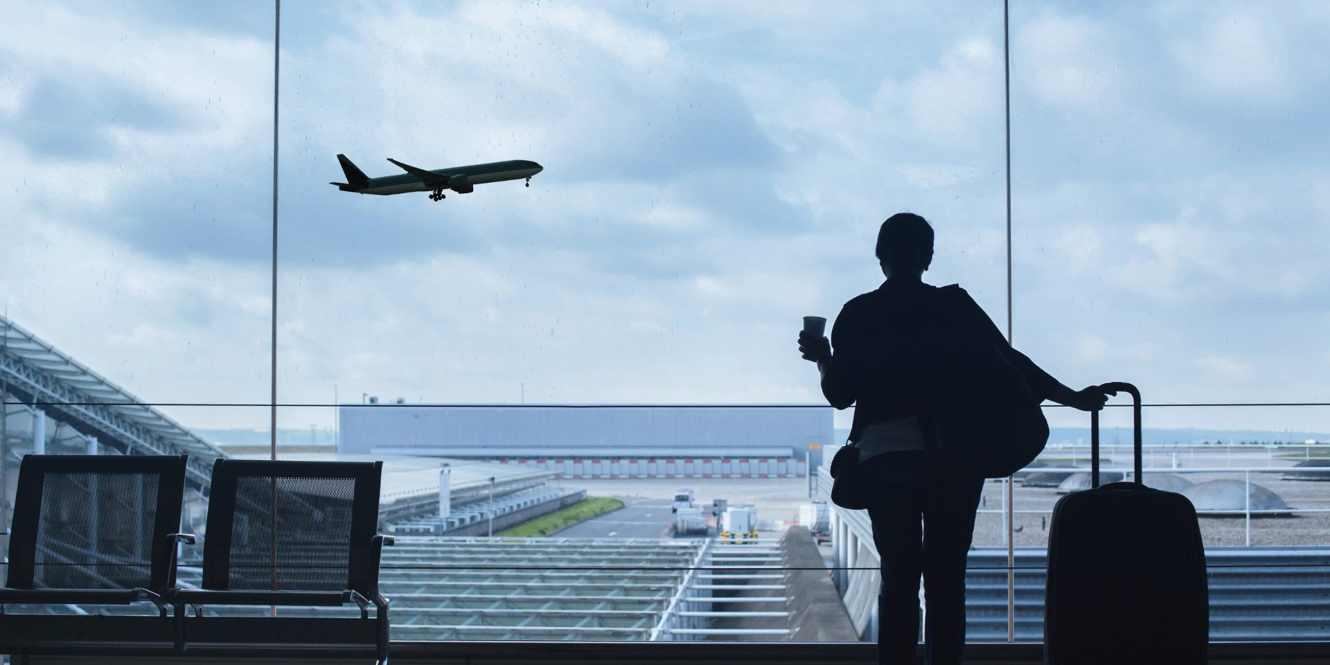 10 Expensive Travel Mistakes That Waste Your Money