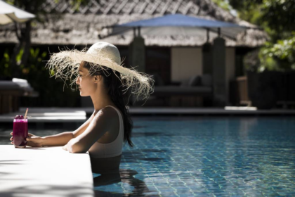18 Common Travel Scams Tourists Must Avoid Worldwide