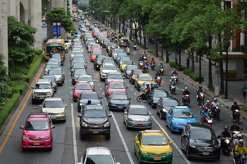 18 Common Travel Scams Tourists Must Avoid Worldwide 17 Long Route Taxi Scam